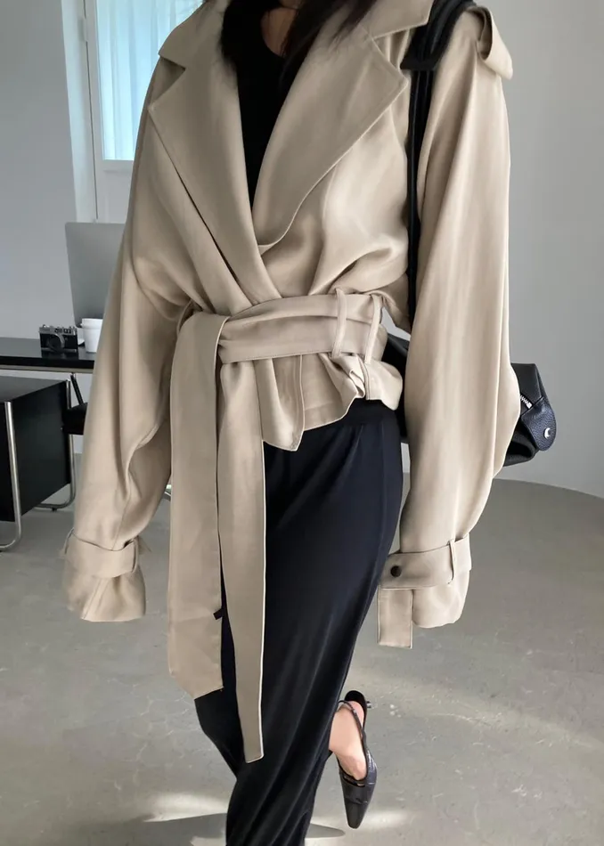 The Frankie Shop Outerwear Faven Cropped Trench 8211 Beige 8211 Women