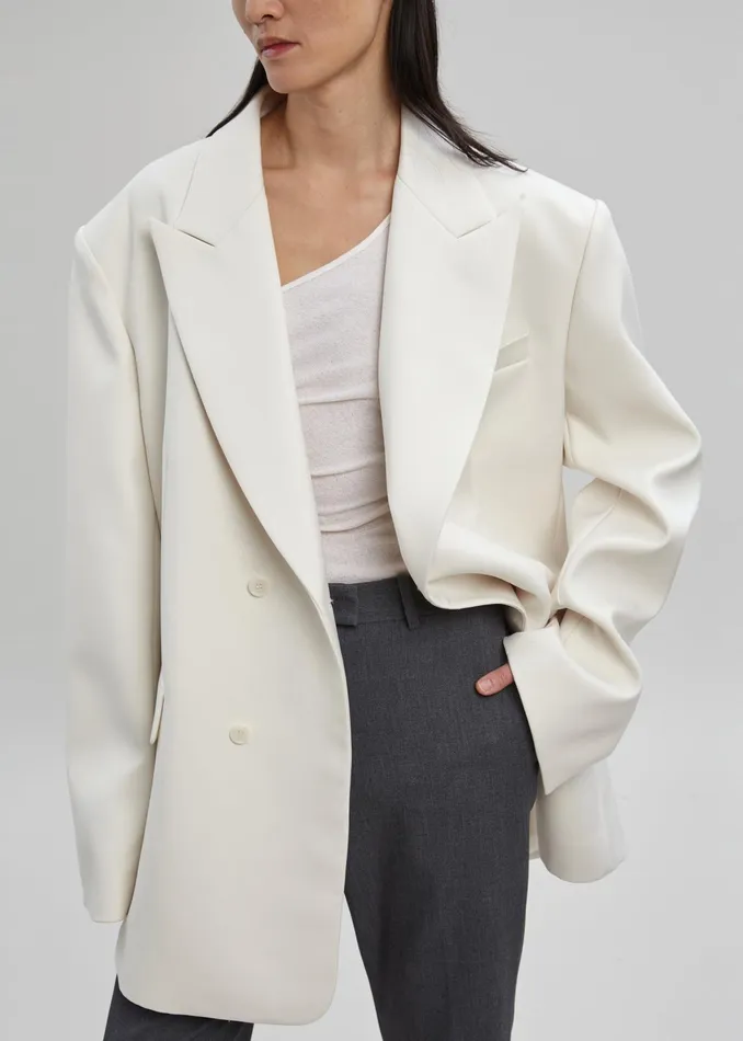 The Frankie Shop Outerwear Sadie Oversized Double Breasted Blazer 8211 Cream 8211 Women