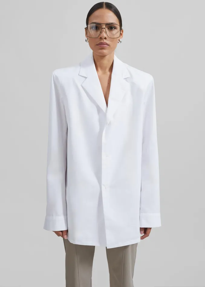 The Frankie Shop Tops Avianna Padded Button Up Shirt 8211 White 8211 Women
