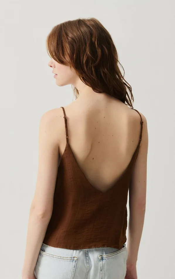 Top Detown Brownie Women American Vintage Tops and Tanktops