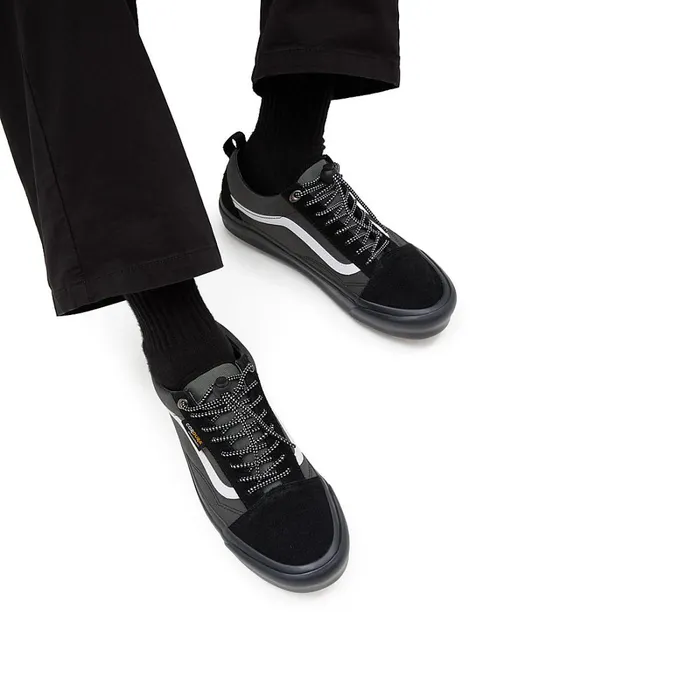 Vans Classics Men Cordura Old Skool 36 DX Shoes Grey