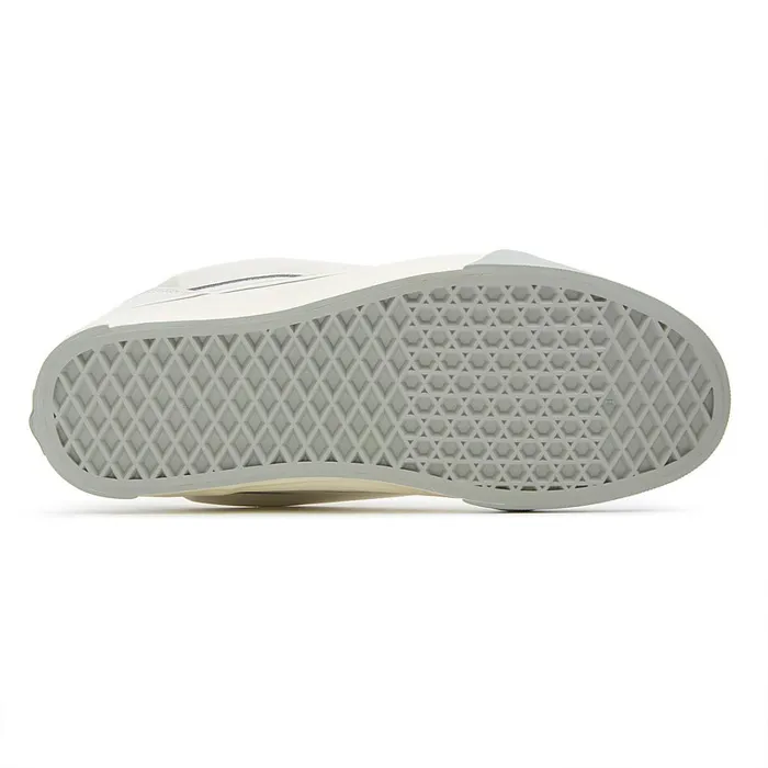 Vans Classics Men Knu Skool Shoes White