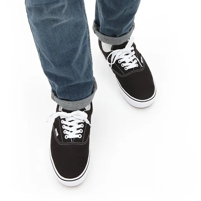 Vans Classics Women Comfycush Era Shoes Black