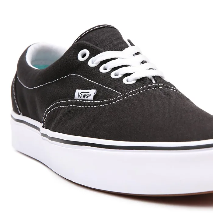 Vans Classics Women Comfycush Era Shoes Black