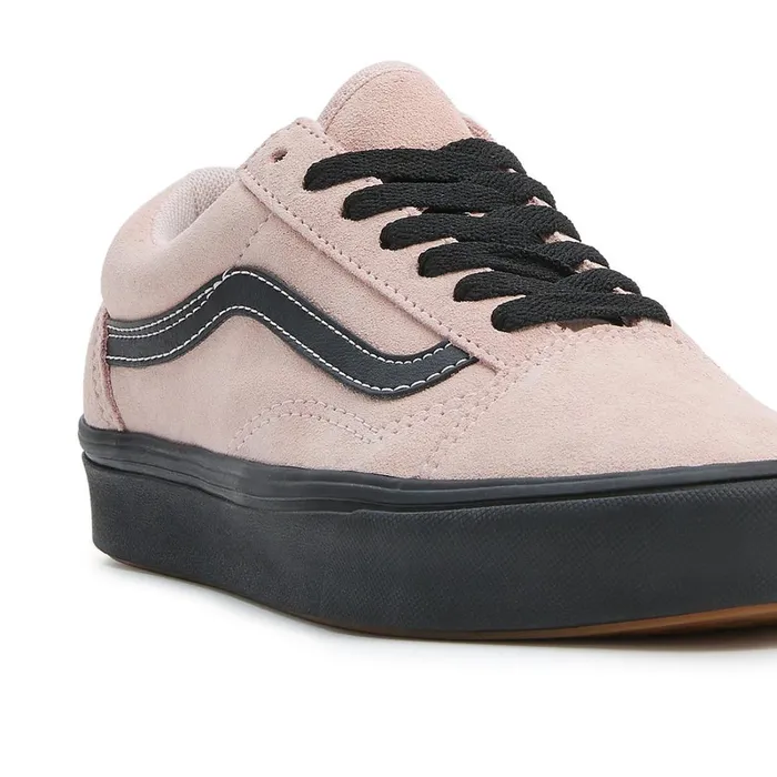 Vans Classics Women ComfyCush Old Skool Shoes Pink