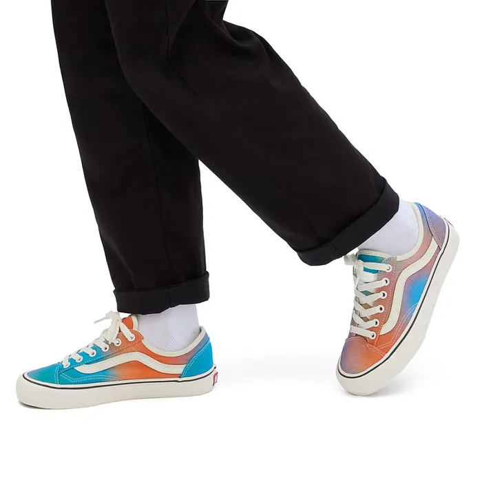 Vans Lowtop Shoes Women Aura Fade Style 36 Decon VR3 Shoes Multicolour