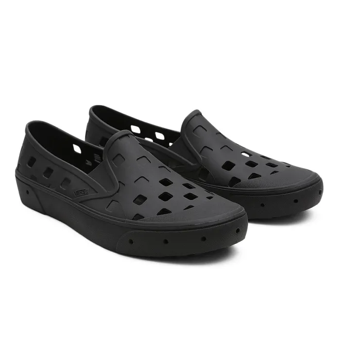 Vans Slipon Shoes Men SlipOn TRK Shoes Black