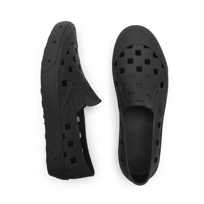 Vans Slipon Shoes Men SlipOn TRK Shoes Black