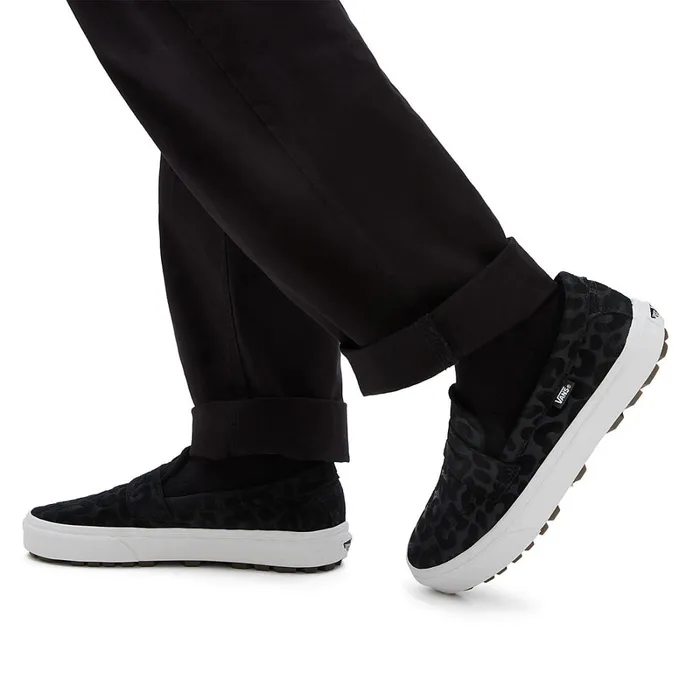Vans View All Men Style 53 Embossed Suede Shoes Black