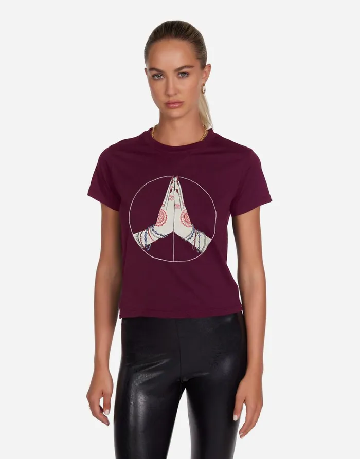 Women039s Ursula Peace Love Serenity Berry Wine Lauren Moshi Short Sleeve