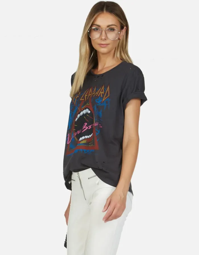 Women039s Wolf Love Bites Onyx Lauren Moshi Short Sleeve