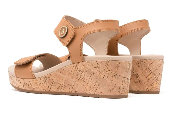 Women ABEO Footwear Sandals Riviera Strap Sandal Almond