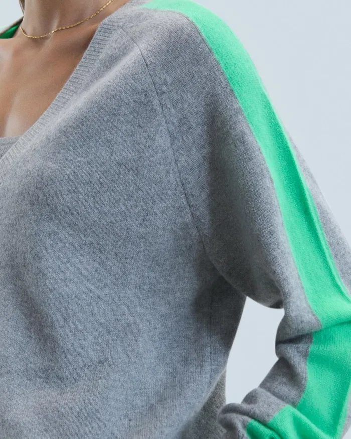 Women Cashmere Sweaters From Future Oversized VNeck Sweater With TwoTone Stripes Dark Heather Gray