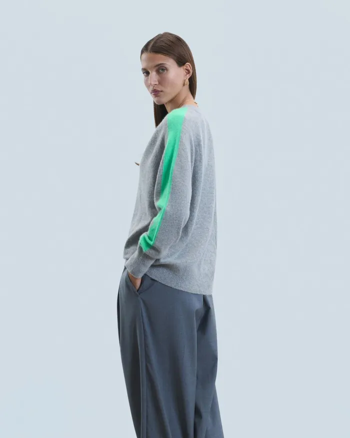 Women Cashmere Sweaters From Future Oversized VNeck Sweater With TwoTone Stripes Dark Heather Gray