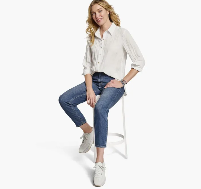 Women Crinkle ButtonFront Shirt White JohnstonandMurphy Shirts Sweaters and Blazers Women Crinkle ButtonFront Shirt White JohnstonandMurphy Shirts Sweaters and Blazers