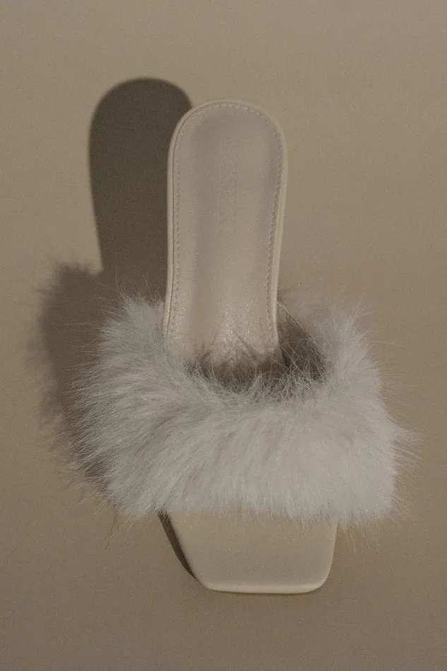Women Meshki Shoes Torrance Faux Fur Heel 8211 Ivory