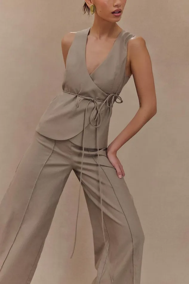 Women Meshki Tops Brandi Linen Sleeveless Wrap Top 8211 Pebble