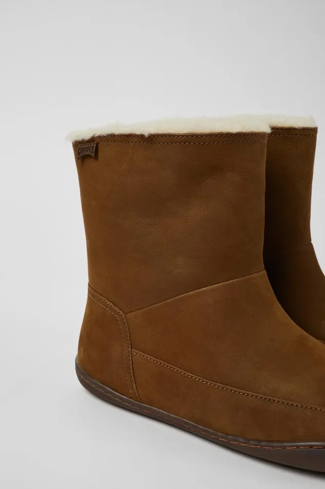 Women Peu Brown Nubuck Boots Camper Boots