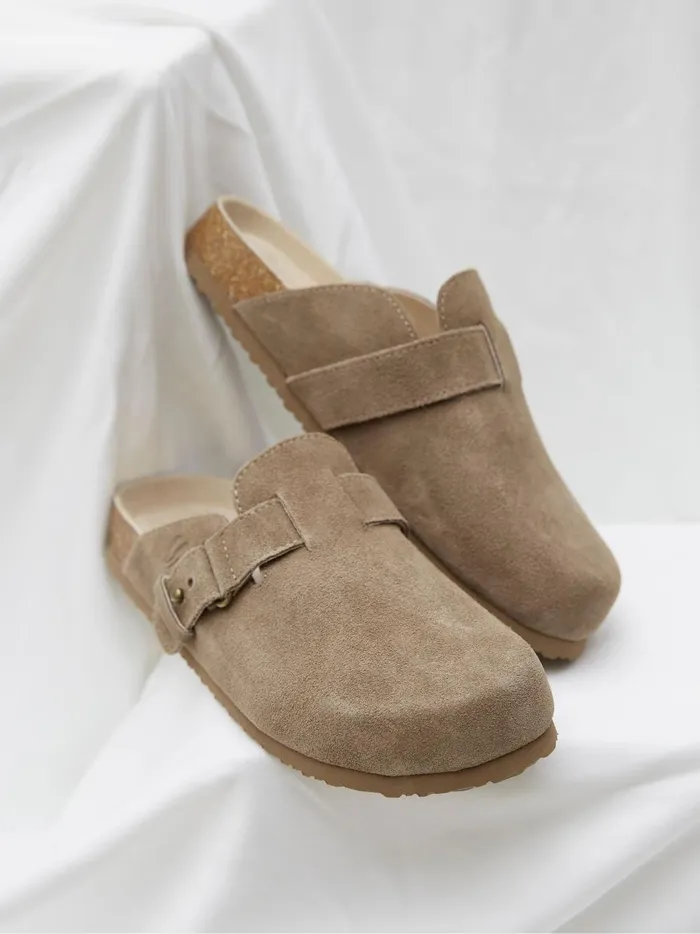 Women Slippers Fat Face Elsie Brown House Shoes