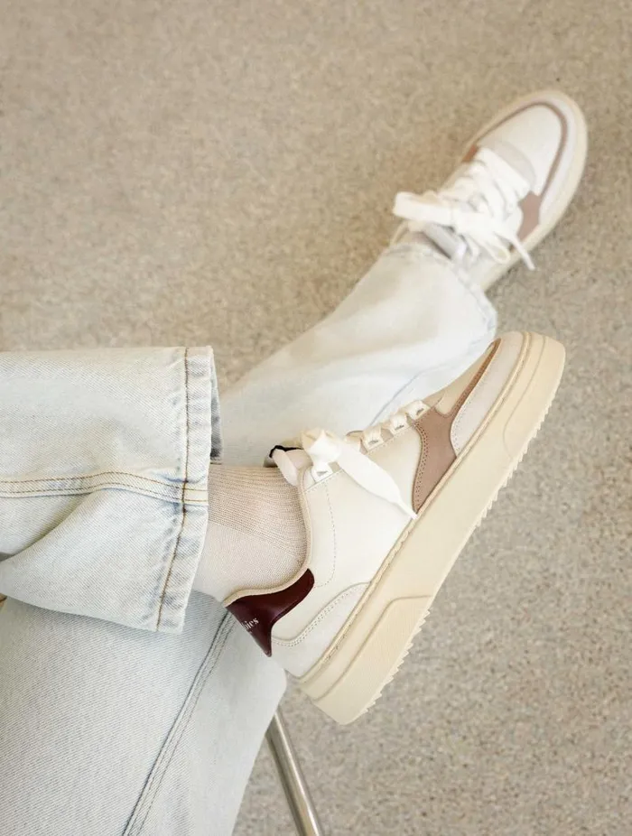 Women Sneakers Bobbies Avalon Off White and Morello Women Sneakers Bobbies Avalon Off White and Morello