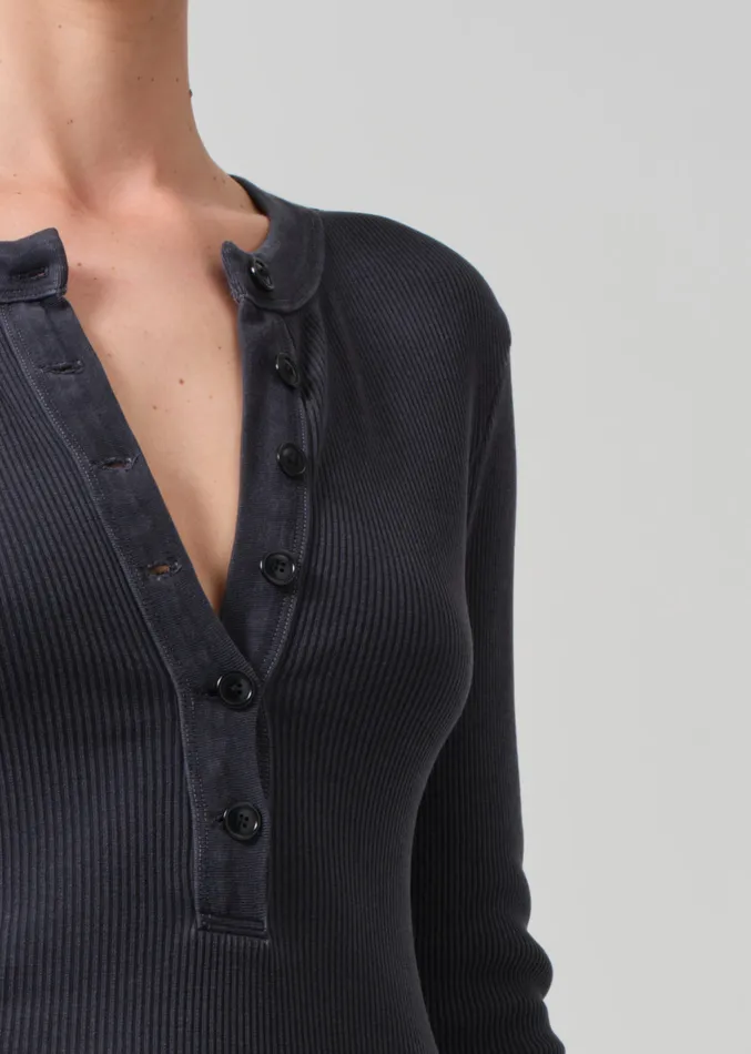 Women Tops Citizens Of Humanity Varra Henley In Charcoal Mineral