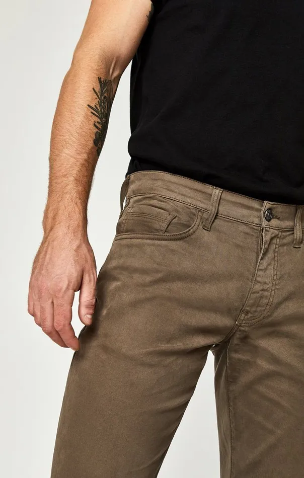 Zach Straight Leg In Morel Sateen Twill Men Mavi Jeans Pants
