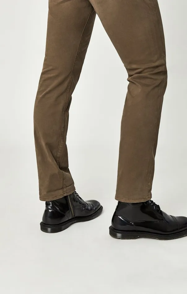 Zach Straight Leg In Morel Sateen Twill Men Mavi Jeans Pants